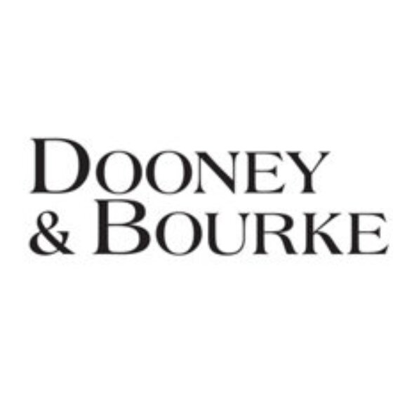 Dooney & Bourke Disney Parks Winter Wonderland Christmas Holiday Tote Purse BNWT - Picture 13 of 13